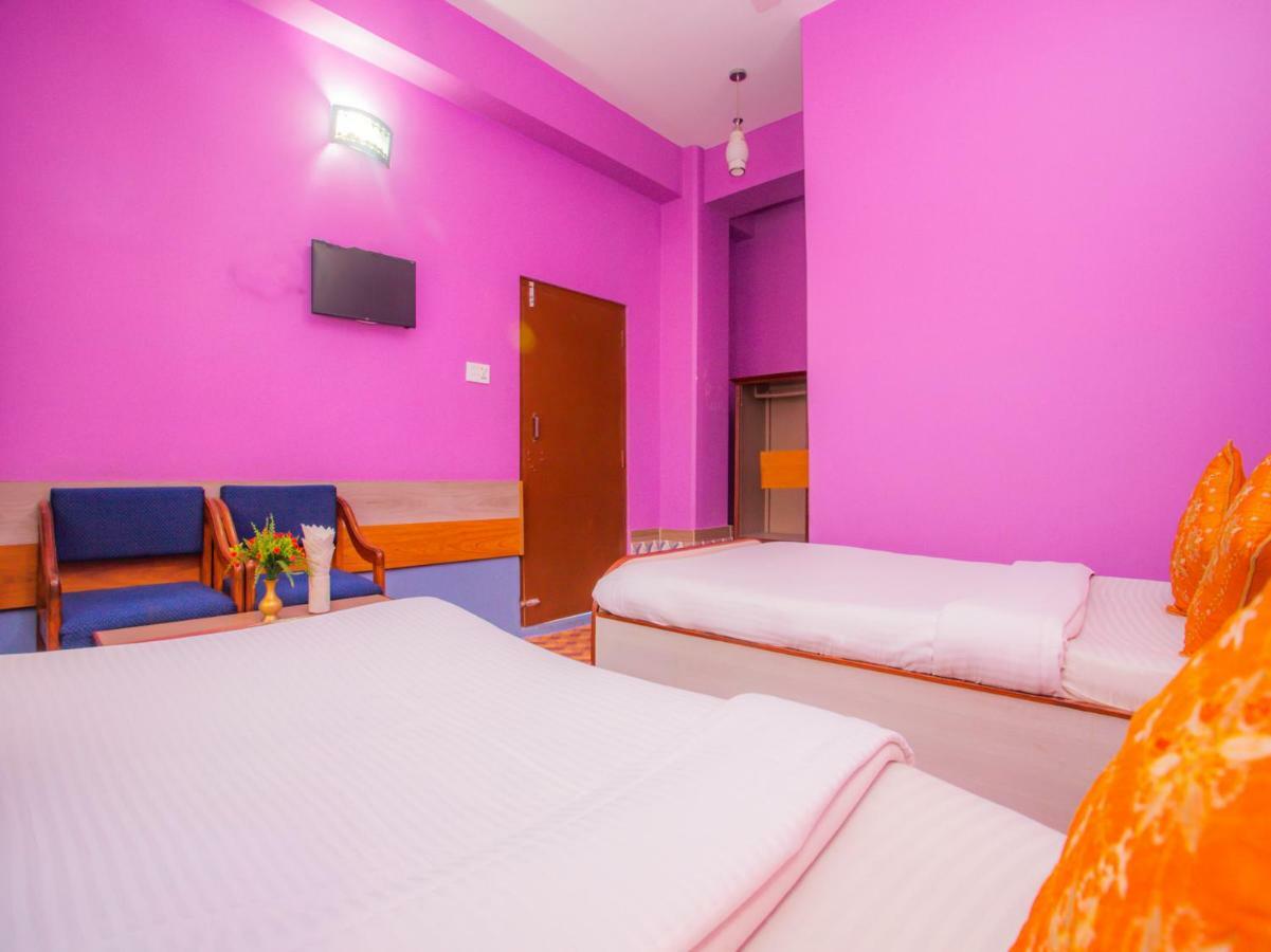 Pokhara Deep Sagar Hotel Bagian luar foto