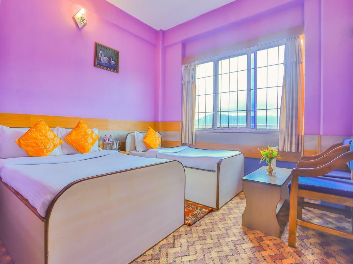 Pokhara Deep Sagar Hotel Bagian luar foto